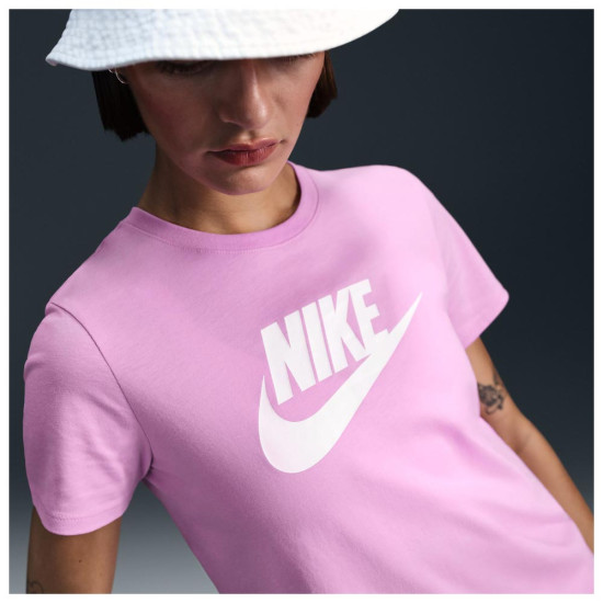 Nike Γυναικεία κοντομάνικη μπλούζα Sportswear Essentials Nike Γυναικεία κοντομάνικη μπλούζα Sportswear Essentials